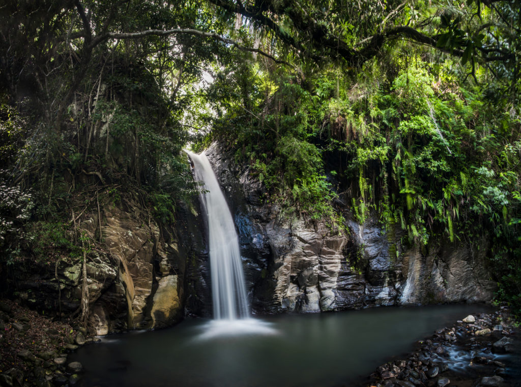 Waterval in Moni Flores